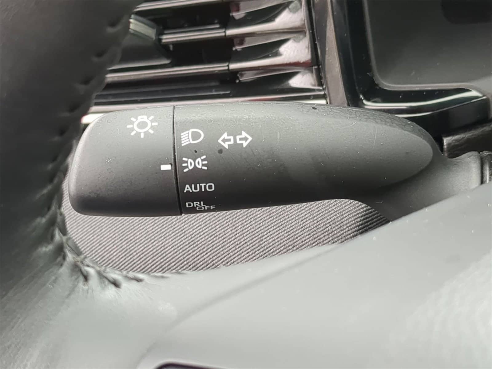 Thumbnail: 2025 Toyota Camry - 33