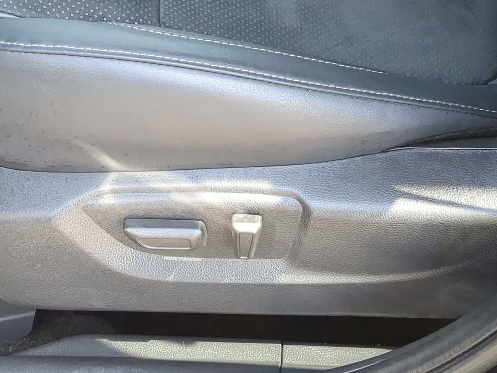 Thumbnail: 2026 Mitsubishi Eclipse Cross - 17