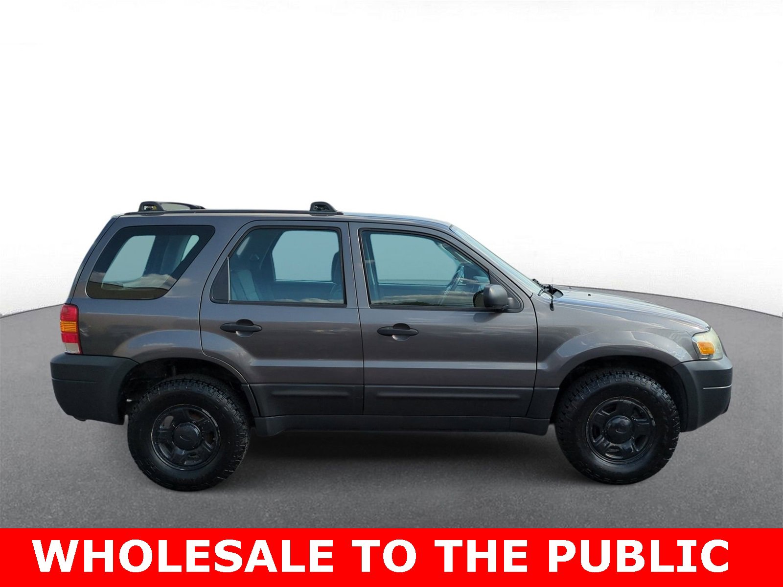 Thumbnail: 2005 Ford Escape - 9