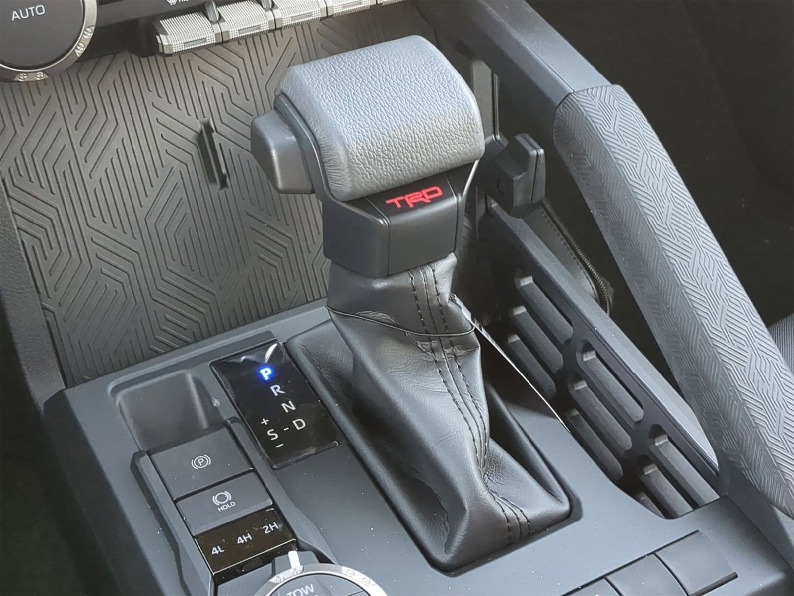 Thumbnail: 2025 Toyota Tacoma - 37