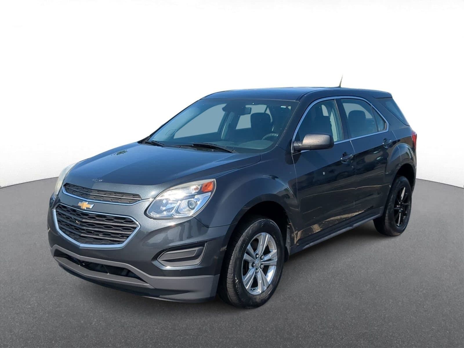 Thumbnail: 2017 Chevrolet Equinox - 4