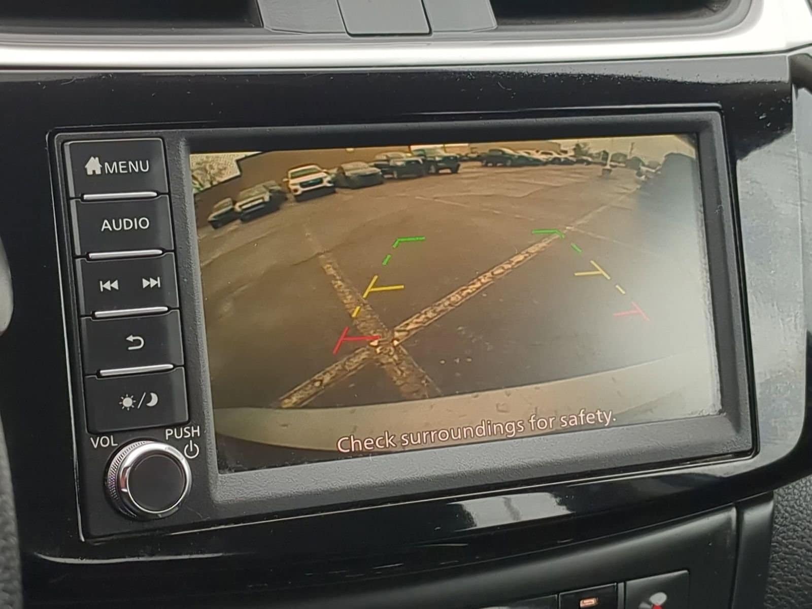 Thumbnail: 2019 Nissan Sentra - 28