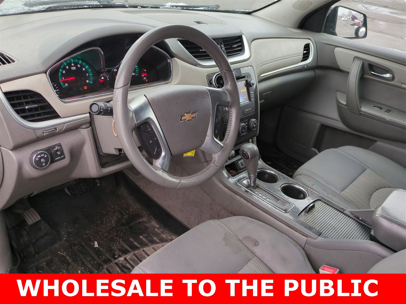 Thumbnail: 2015 Chevrolet Traverse - 10