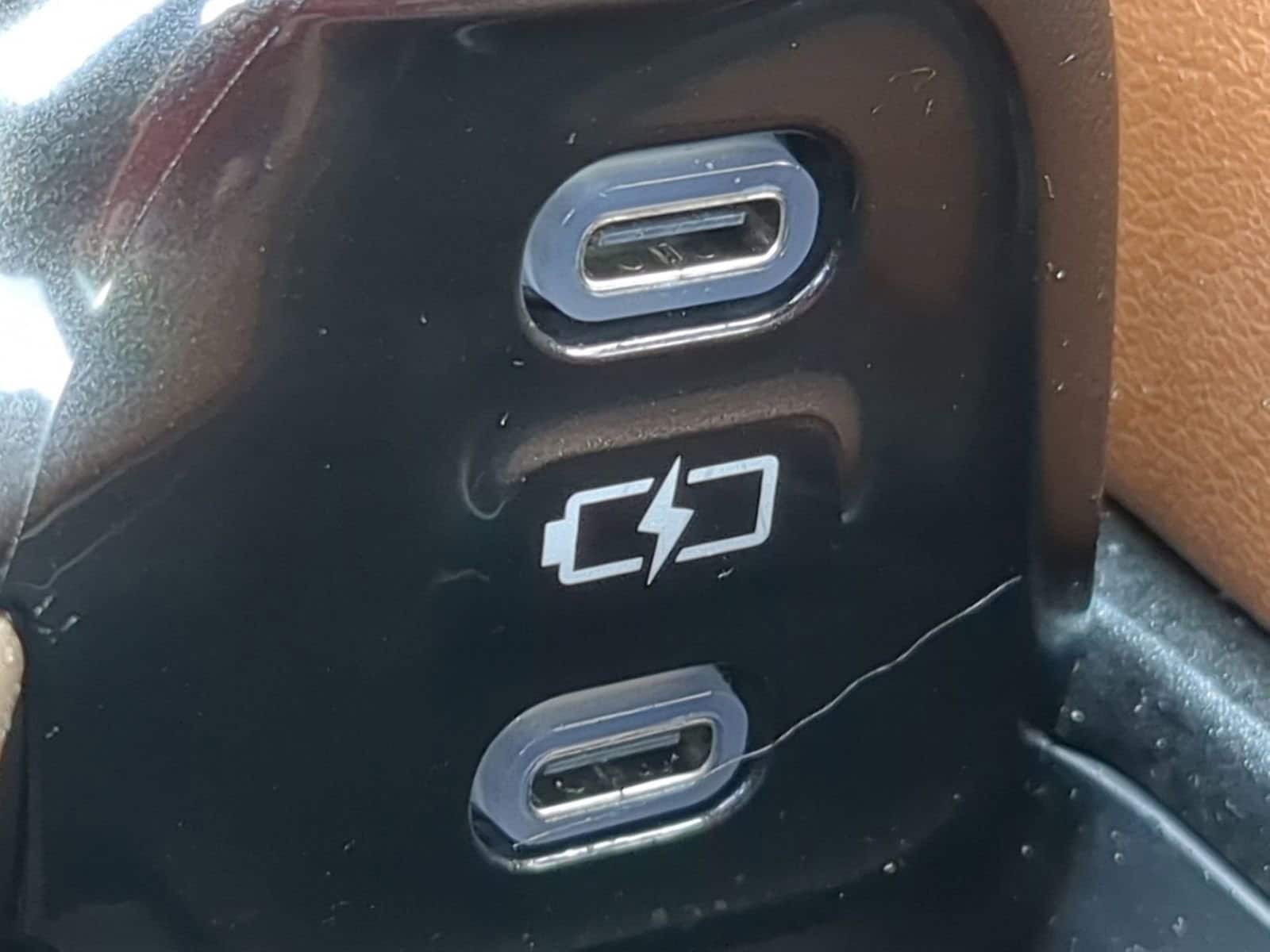 Thumbnail: 2025 Toyota Crown Signia - 30