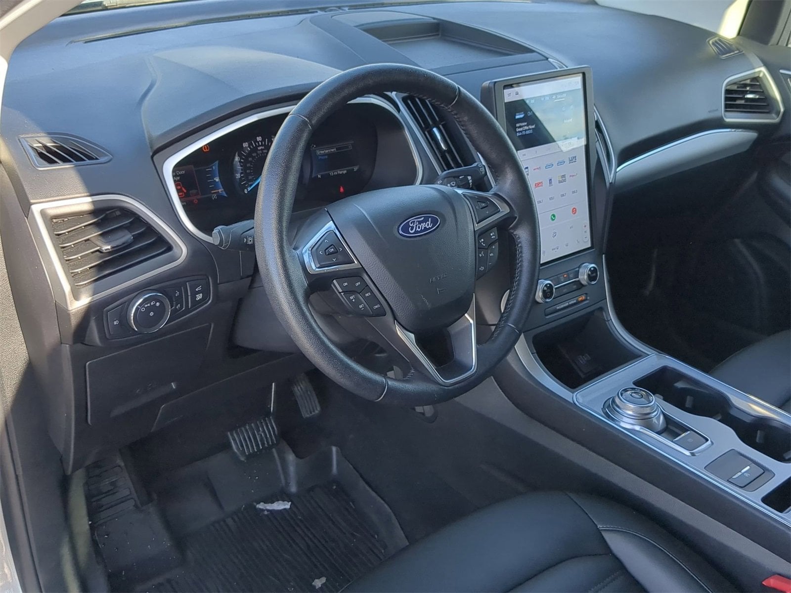 Thumbnail: 2021 Ford Edge - 10