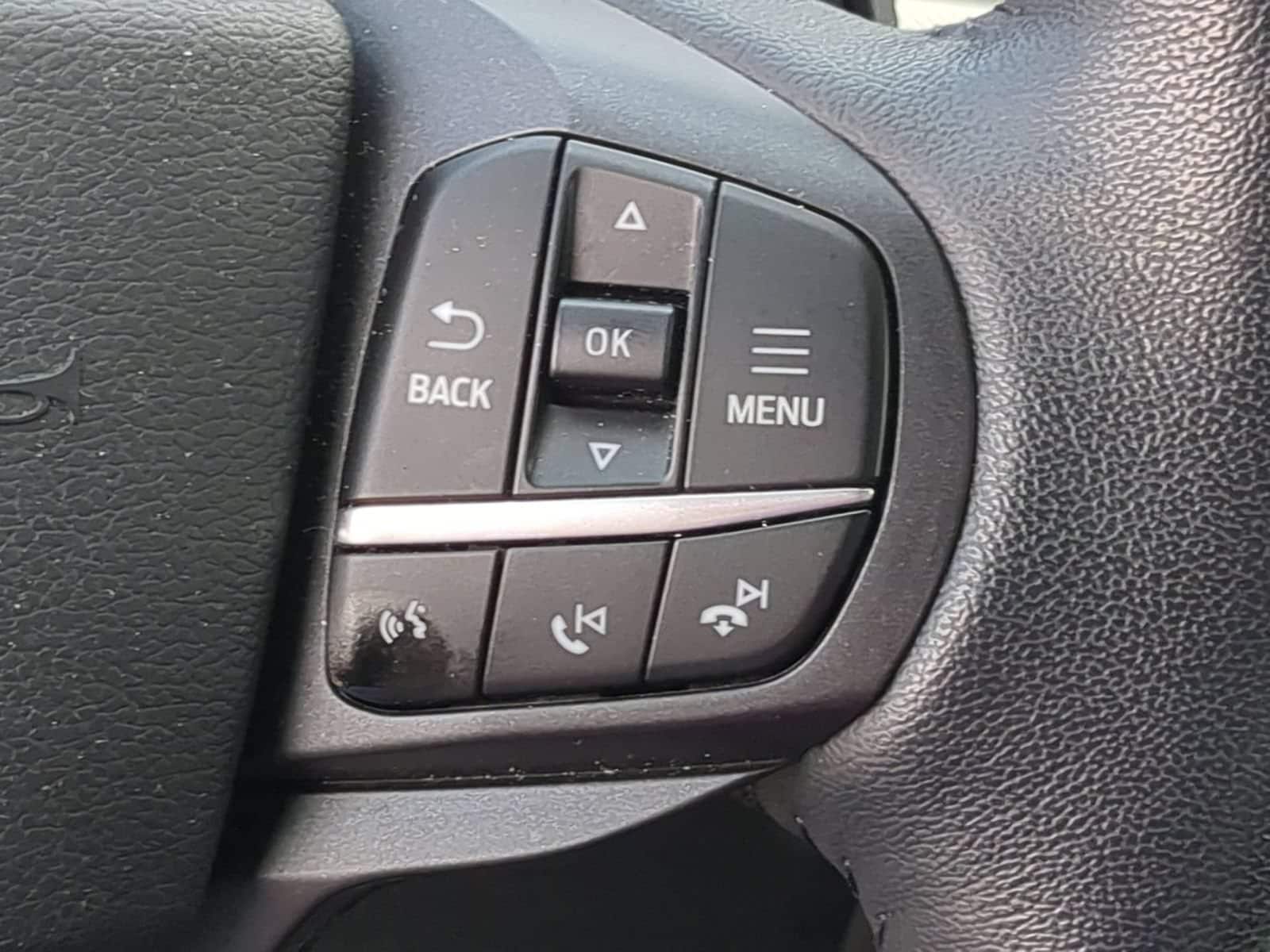 Thumbnail: 2020 Ford Explorer - 24
