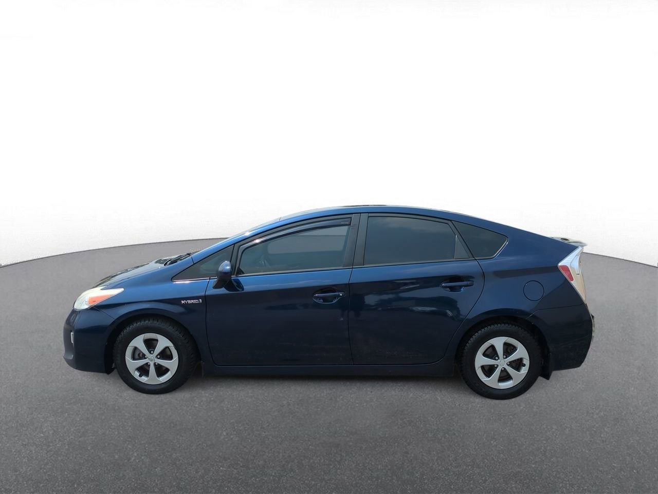 Thumbnail: 2013 Toyota Prius - 5
