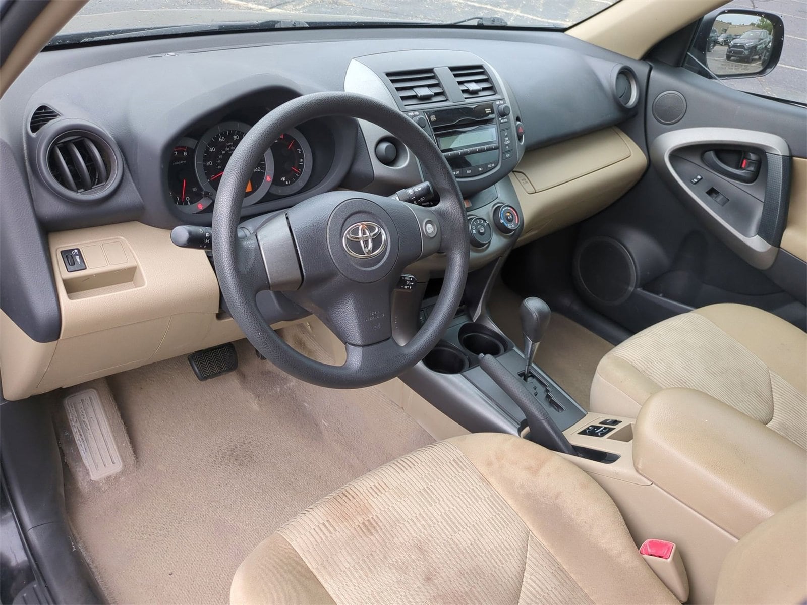 Thumbnail: 2010 Toyota RAV4 - 10