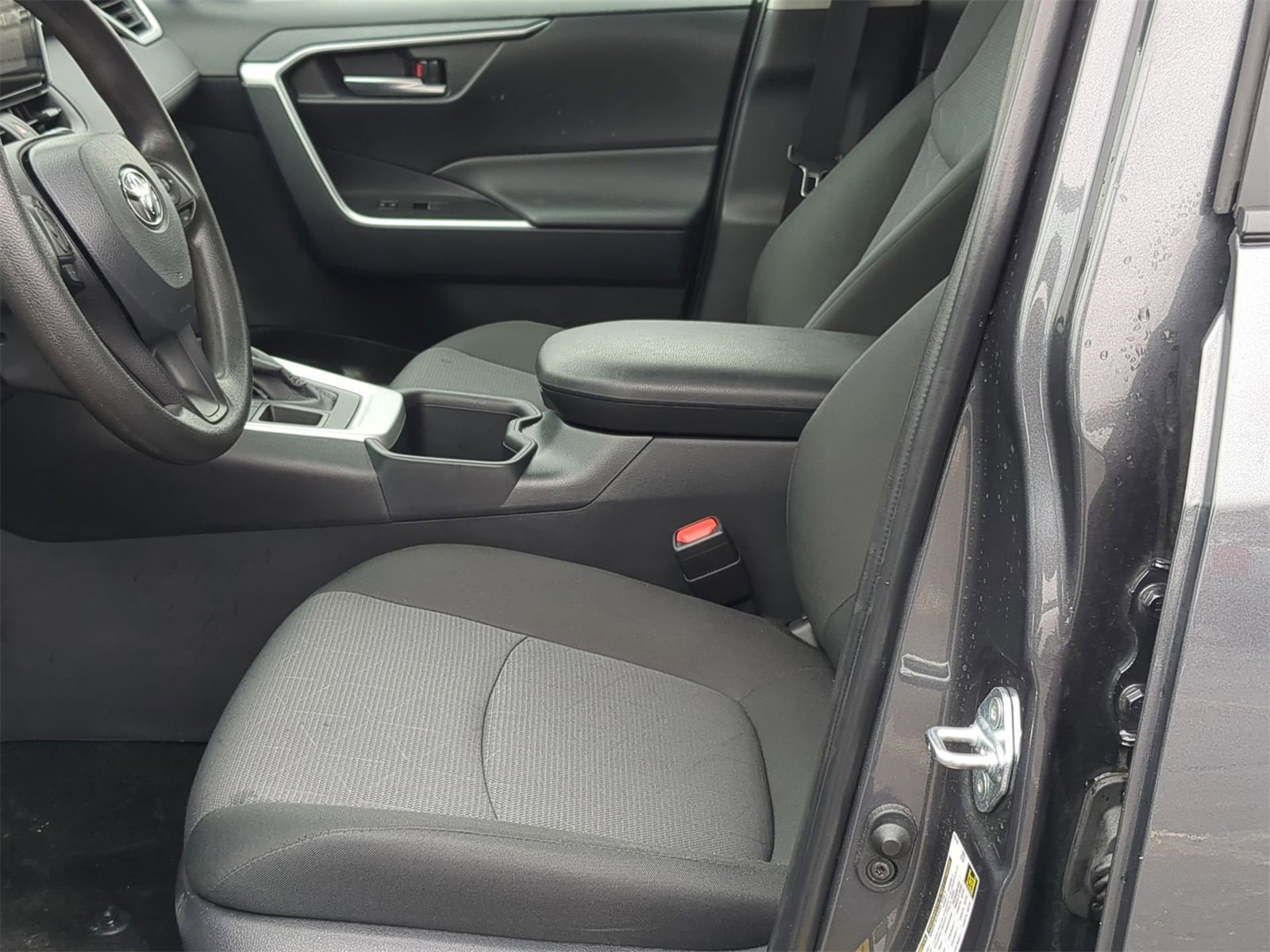 Thumbnail: 2025 Toyota RAV4 - 23