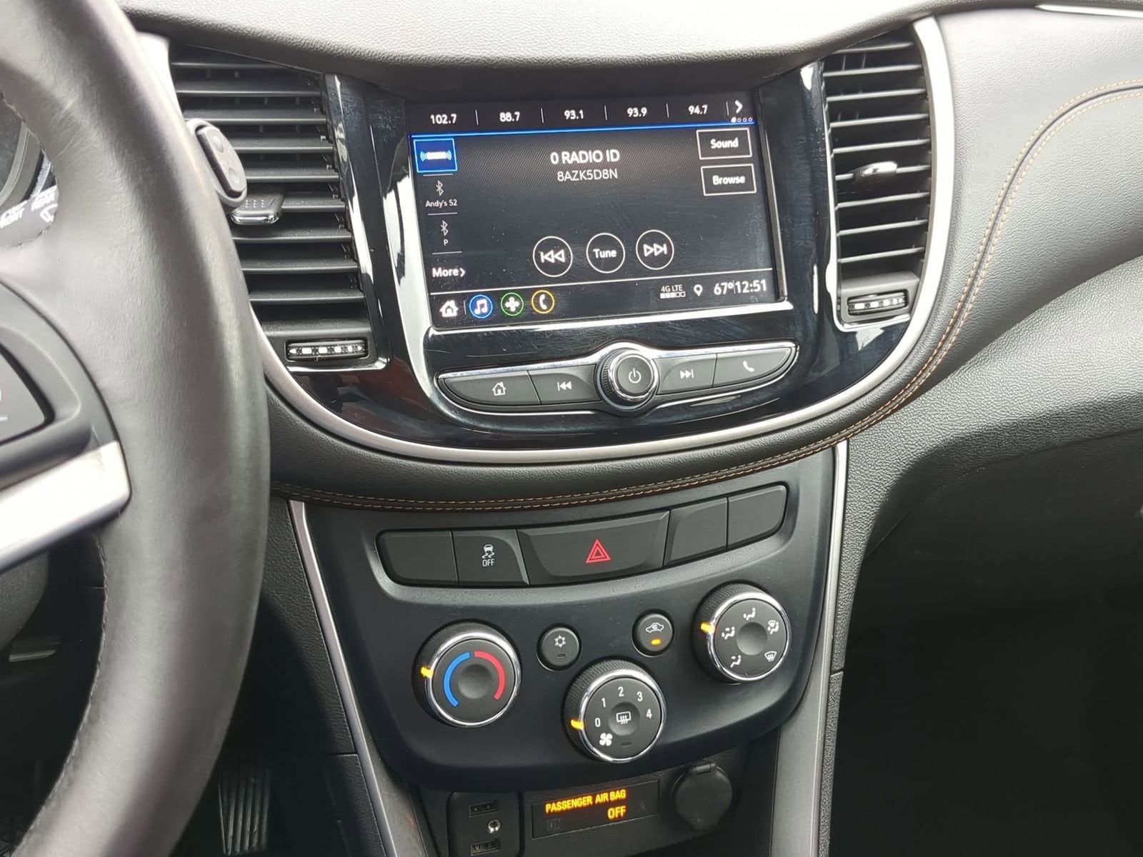 Thumbnail: 2020 Chevrolet Trax - 27