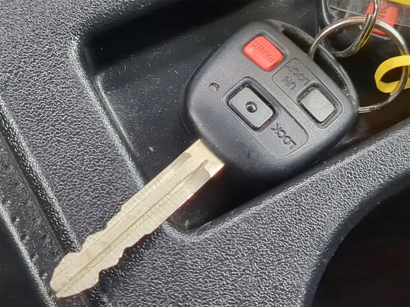 Thumbnail: 2008 Toyota FJ Cruiser - 39