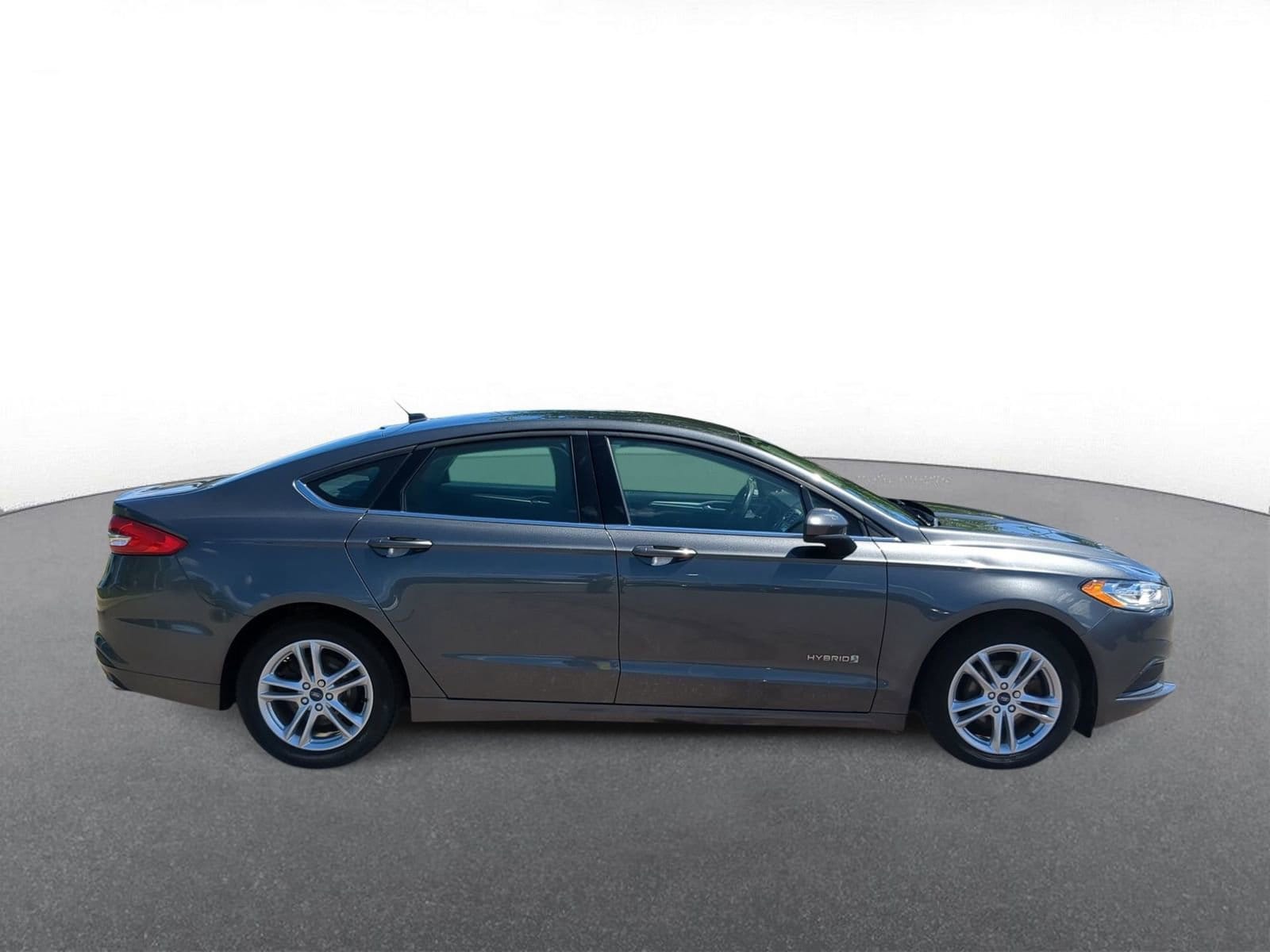 Thumbnail: 2018 Ford Fusion - 9