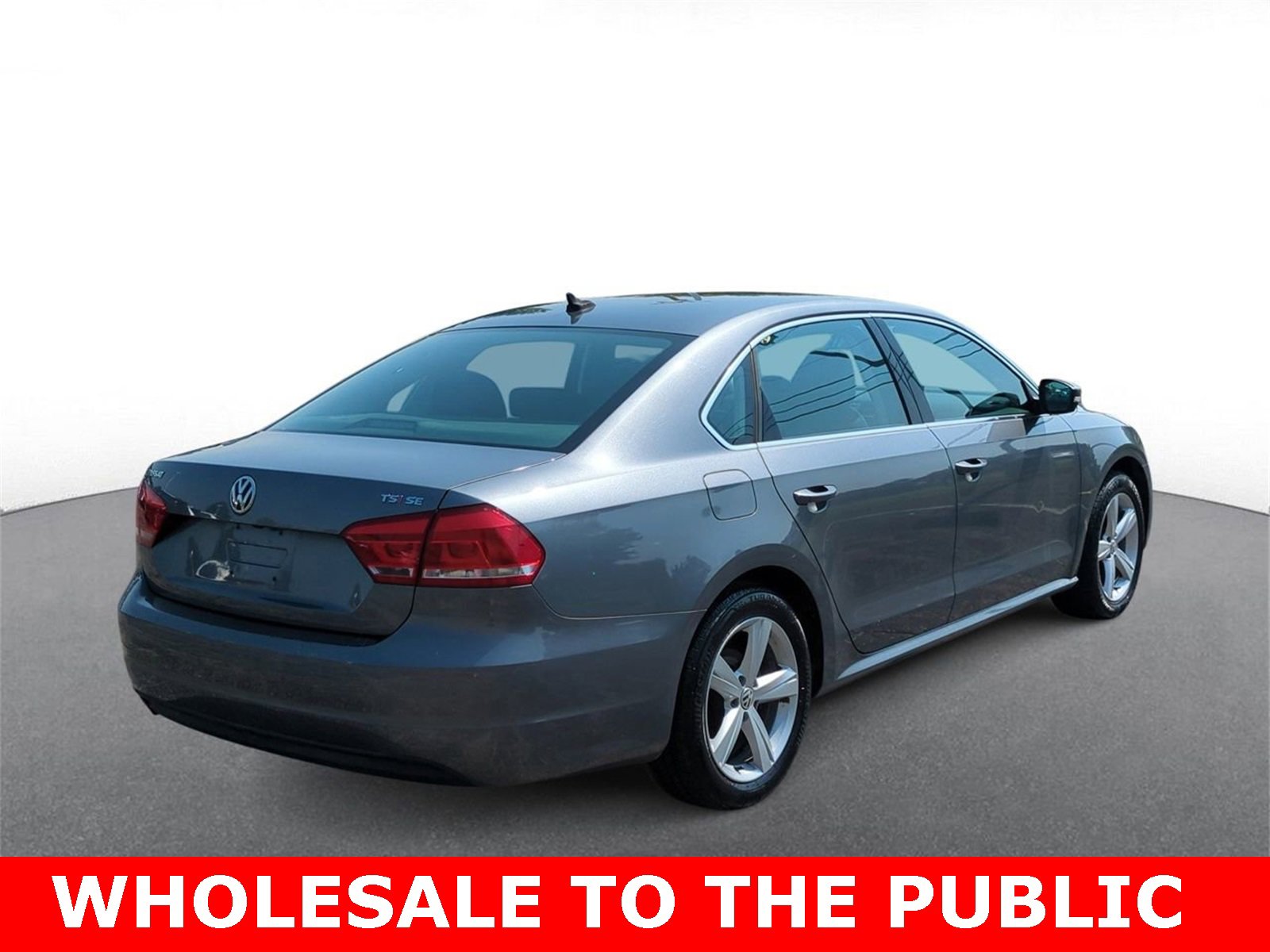 Thumbnail: 2014 Volkswagen Passat - 8