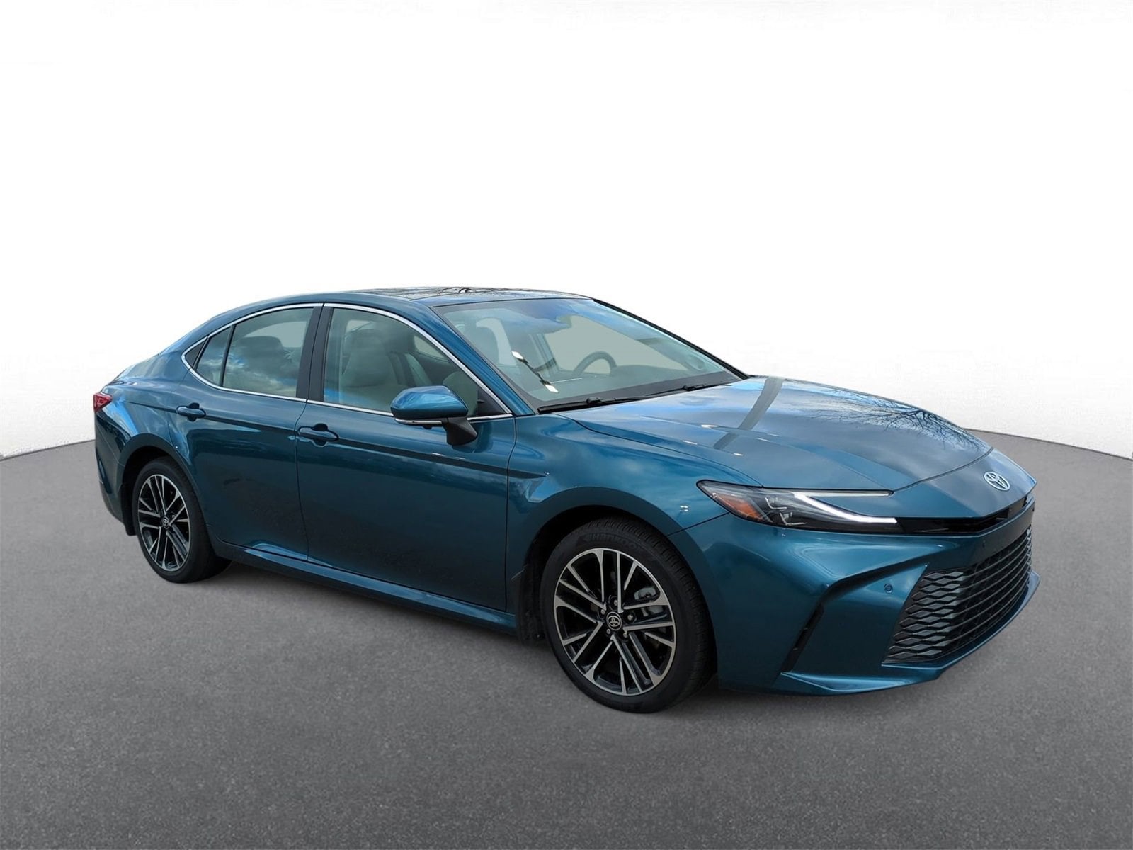Thumbnail: 2025 Toyota Camry - 2