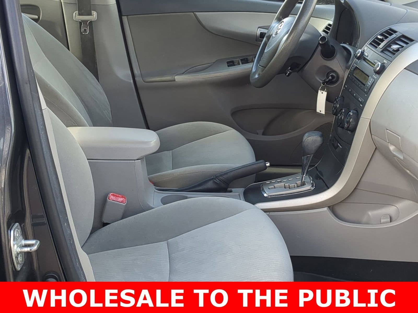 Thumbnail: 2010 Toyota Corolla - 28