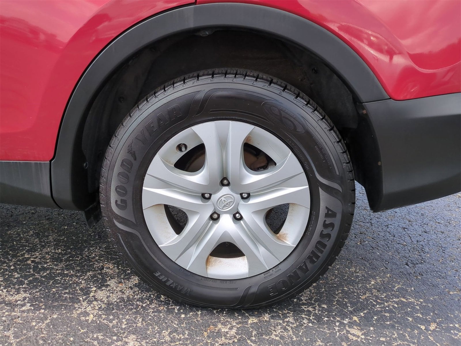 Thumbnail: 2014 Toyota RAV4 - 13