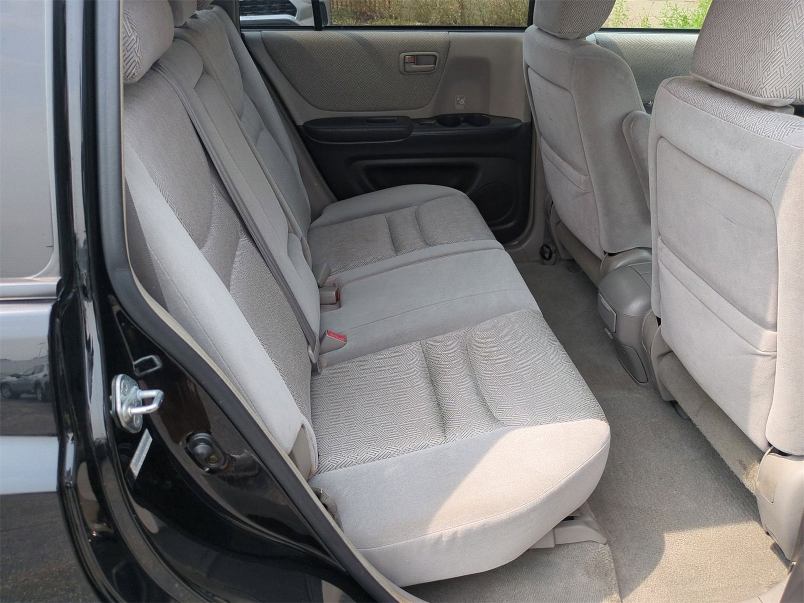 Thumbnail: 2003 Toyota Highlander - 18