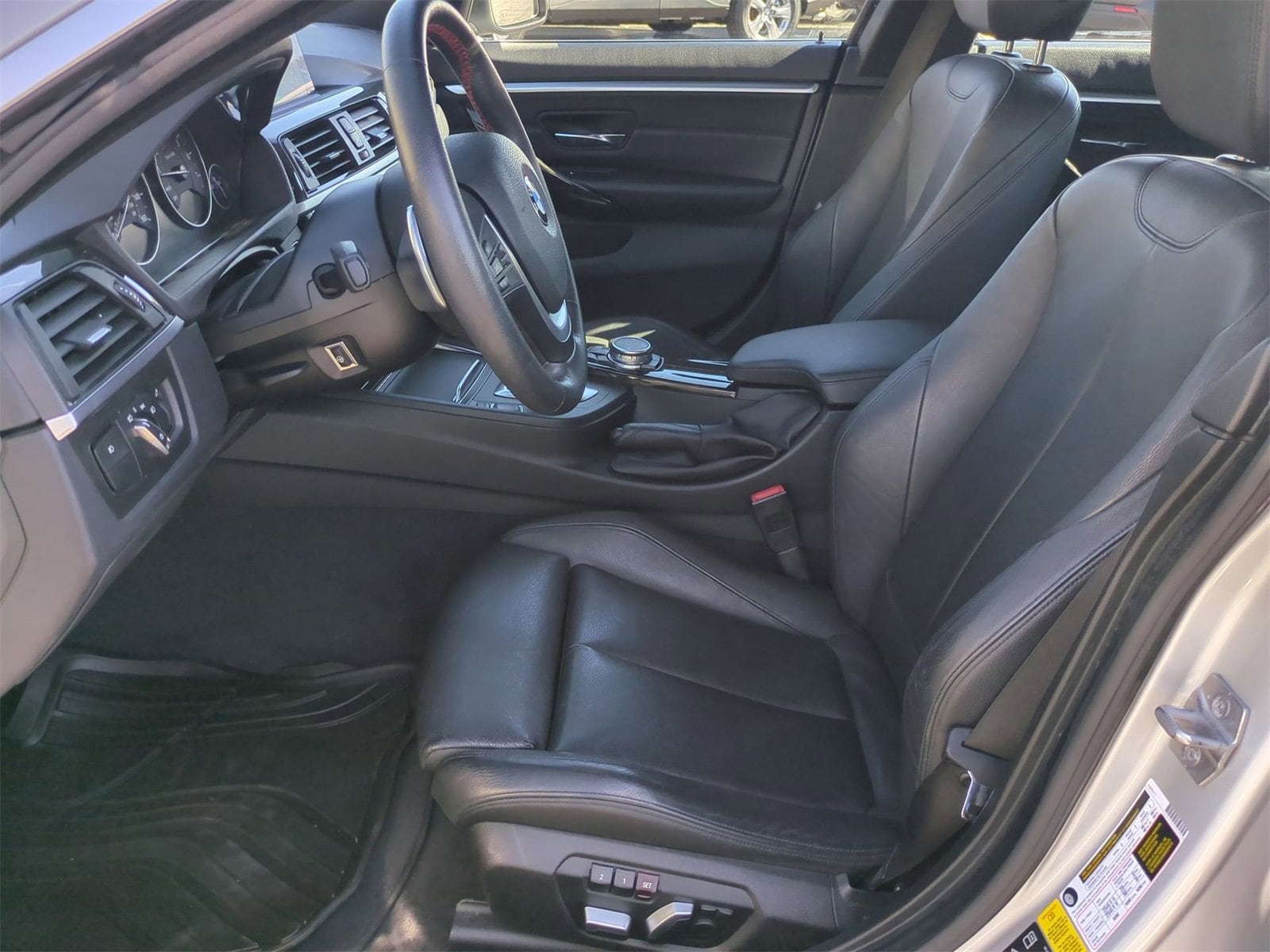 Thumbnail: 2017 BMW 4 Series - 16