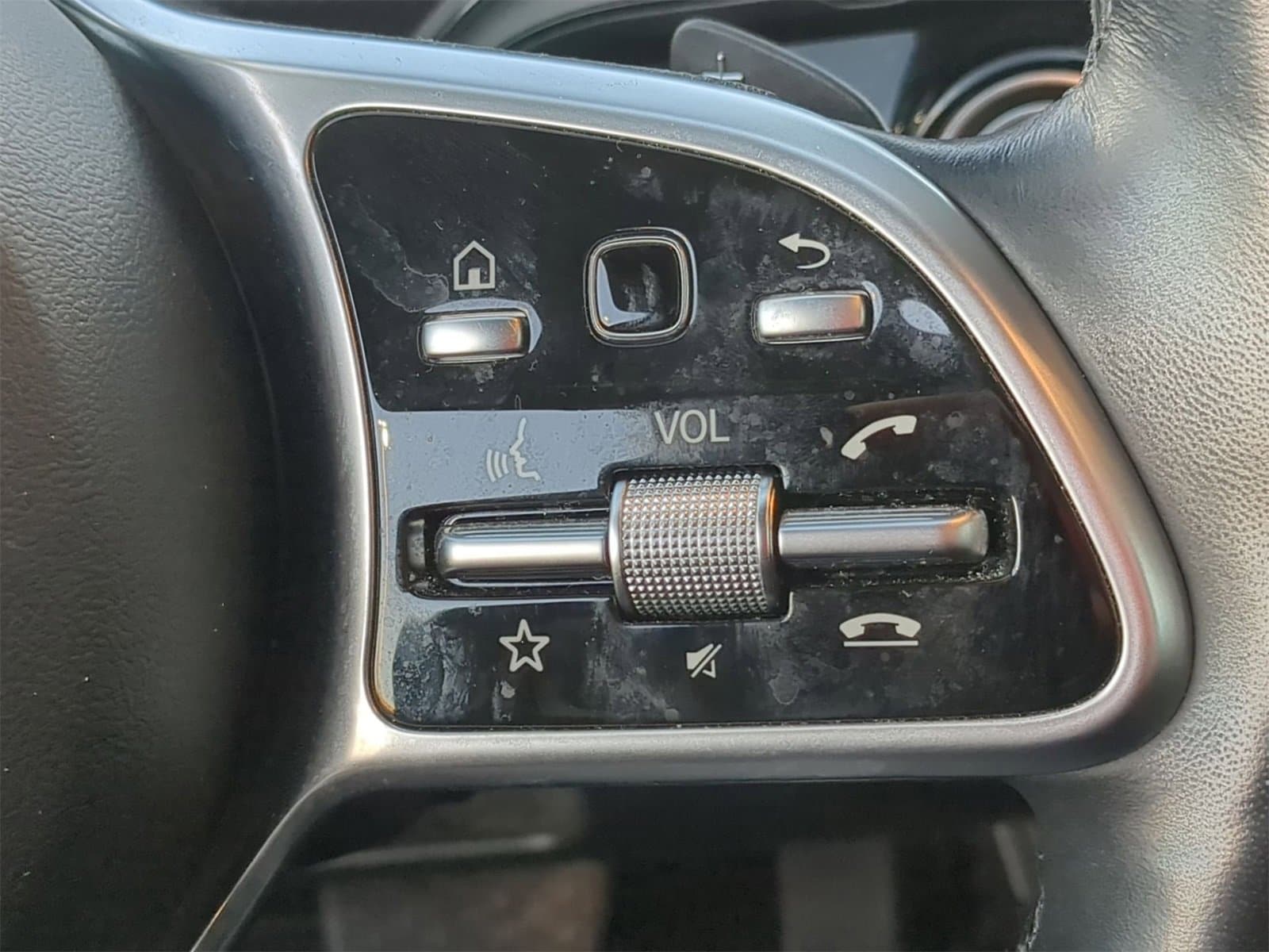 Thumbnail: 2020 Mercedes-Benz CLA - 23