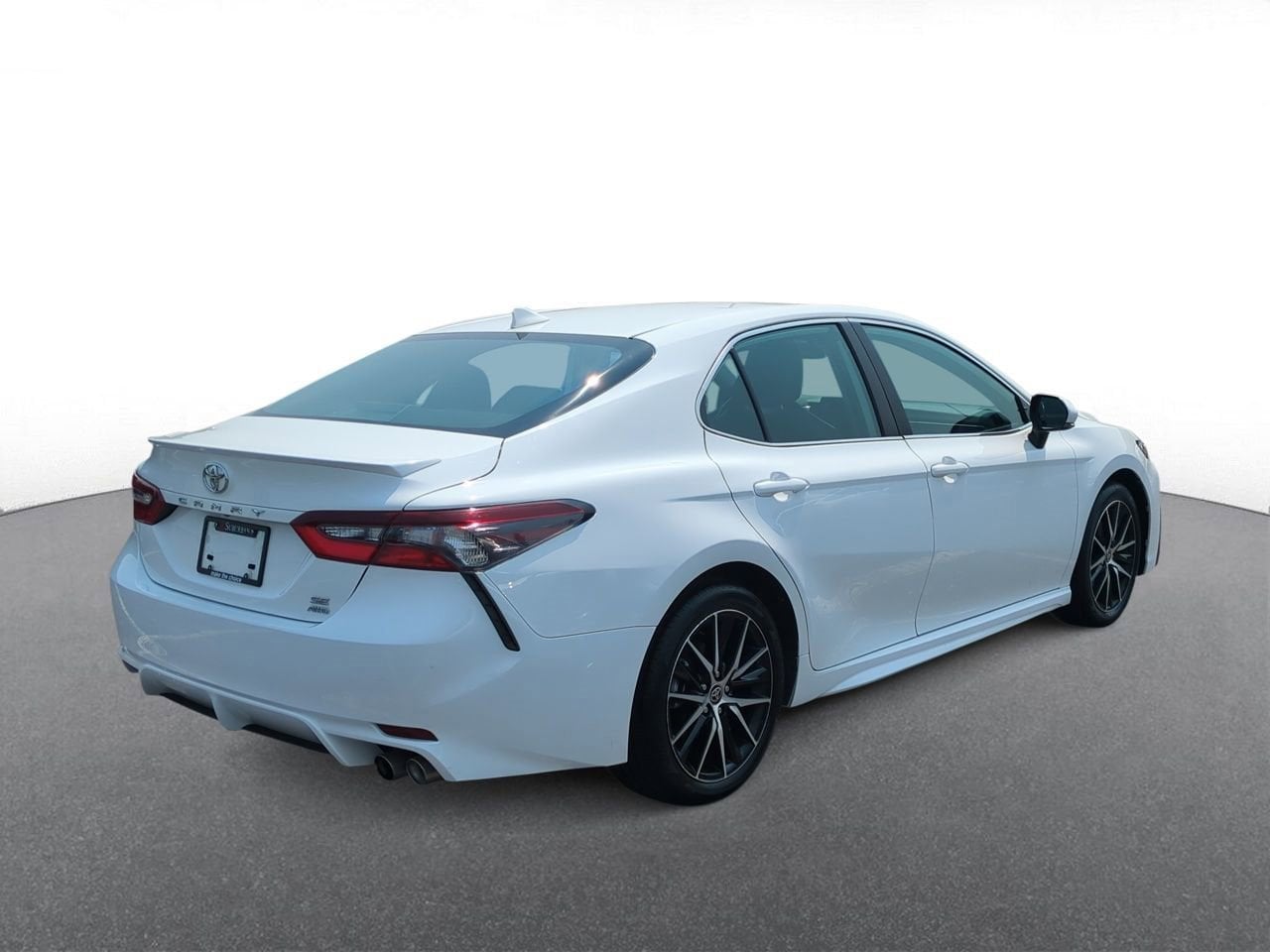 Thumbnail: 2024 Toyota Camry - 8