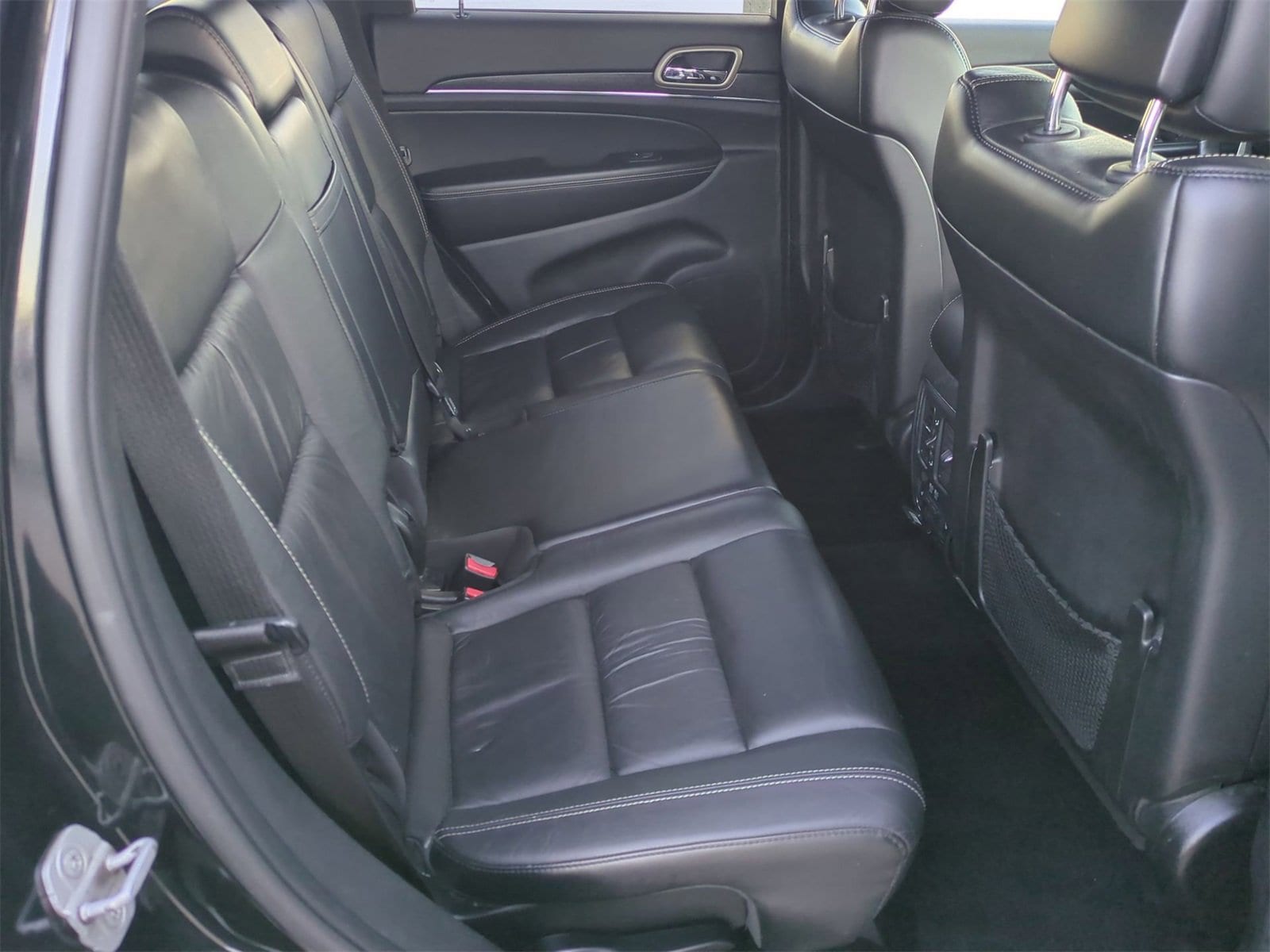 Thumbnail: 2014 Jeep Grand Cherokee - 20