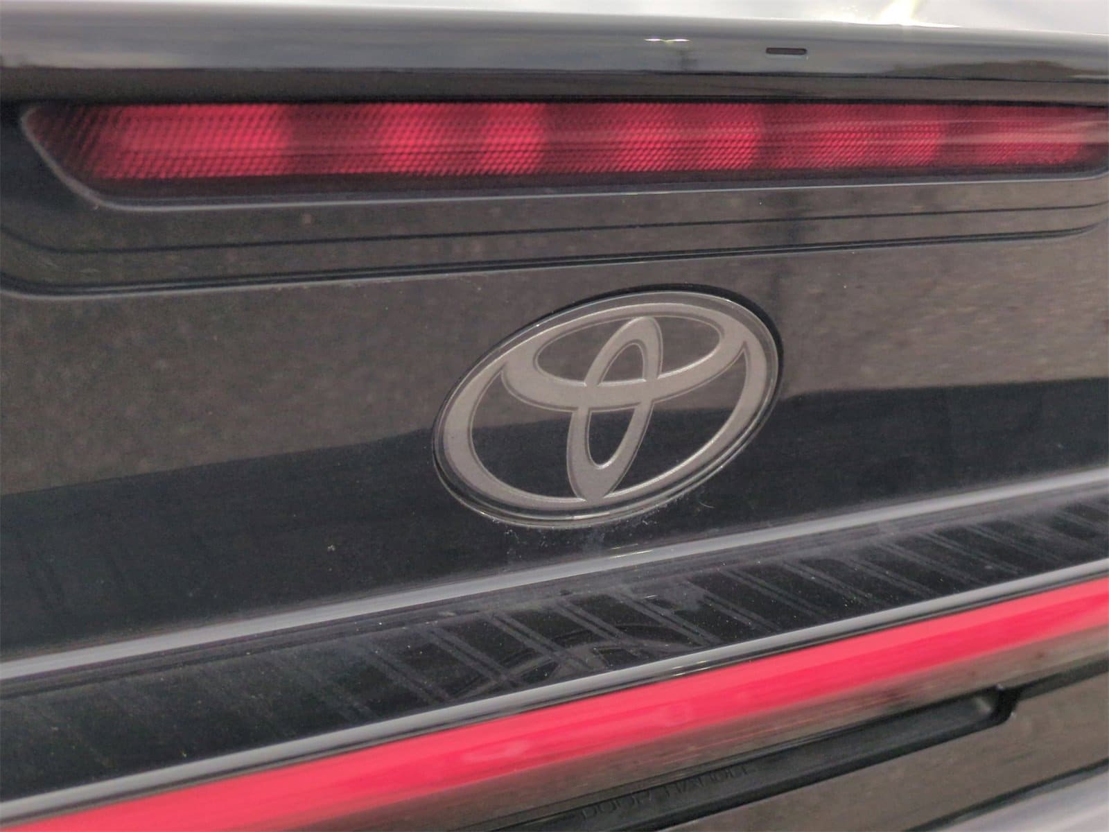 Thumbnail: 2025 Toyota Prius - 12