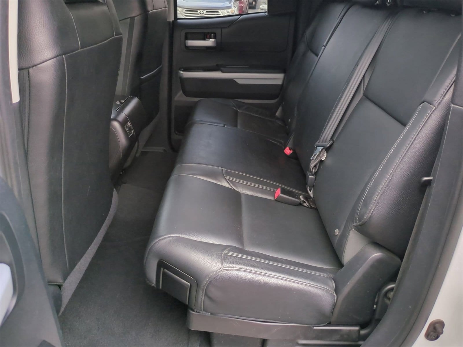Thumbnail: 2016 Toyota Tundra - 17