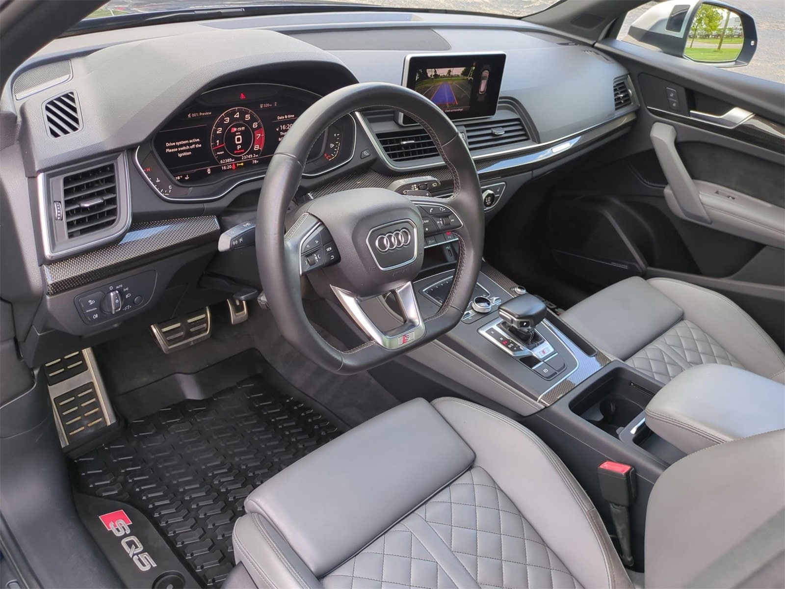 Thumbnail: 2018 Audi SQ5 - 10