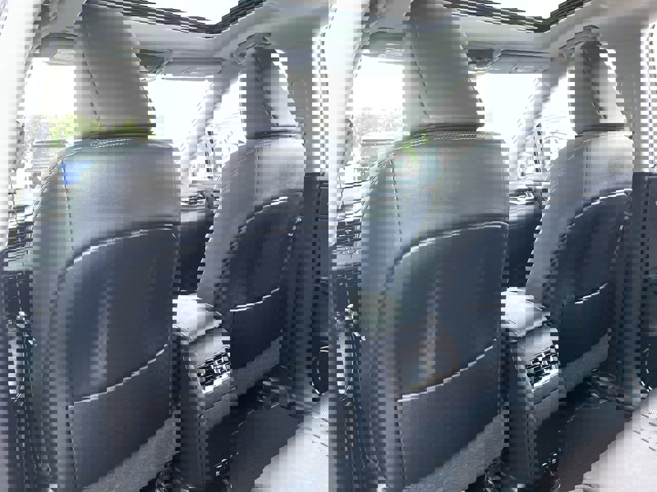 Thumbnail: 2021 Lexus RX - 20