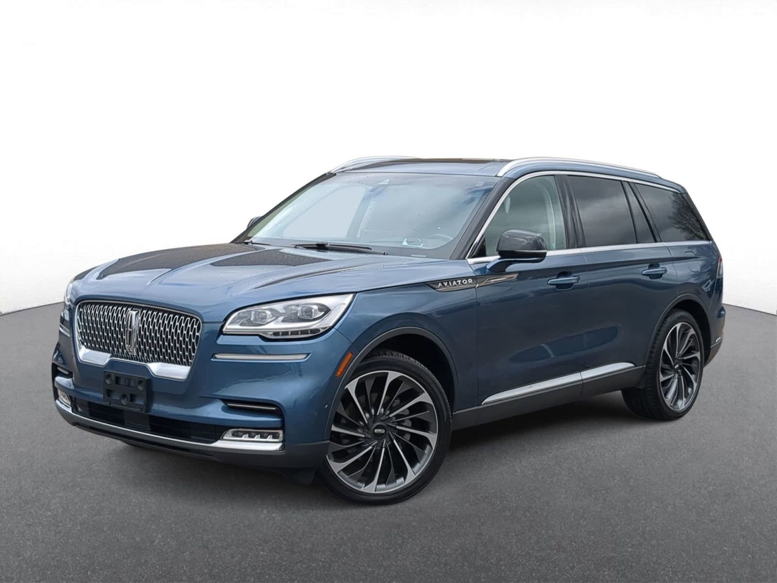 Thumbnail: 2020 Lincoln Aviator - 1