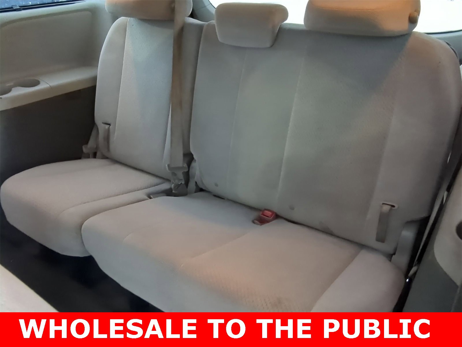 Thumbnail: 2012 Toyota Sienna - 21