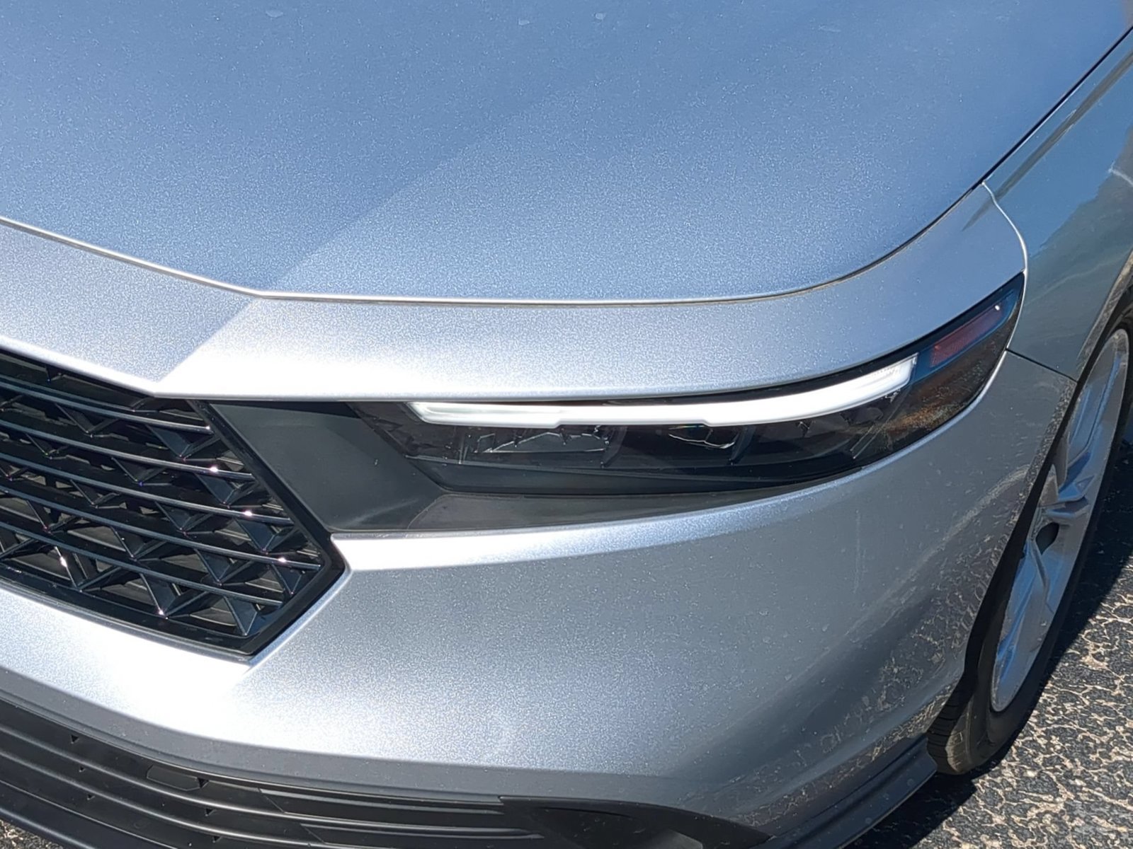 2025 Honda Accord LX - Photo 11