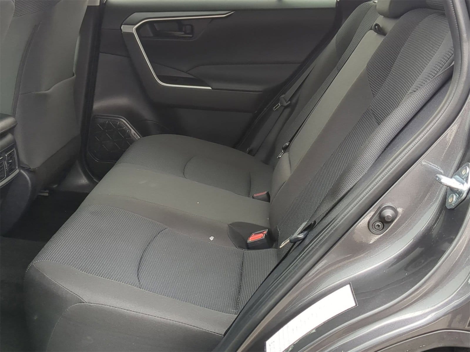 Thumbnail: 2025 Toyota RAV4 - 20