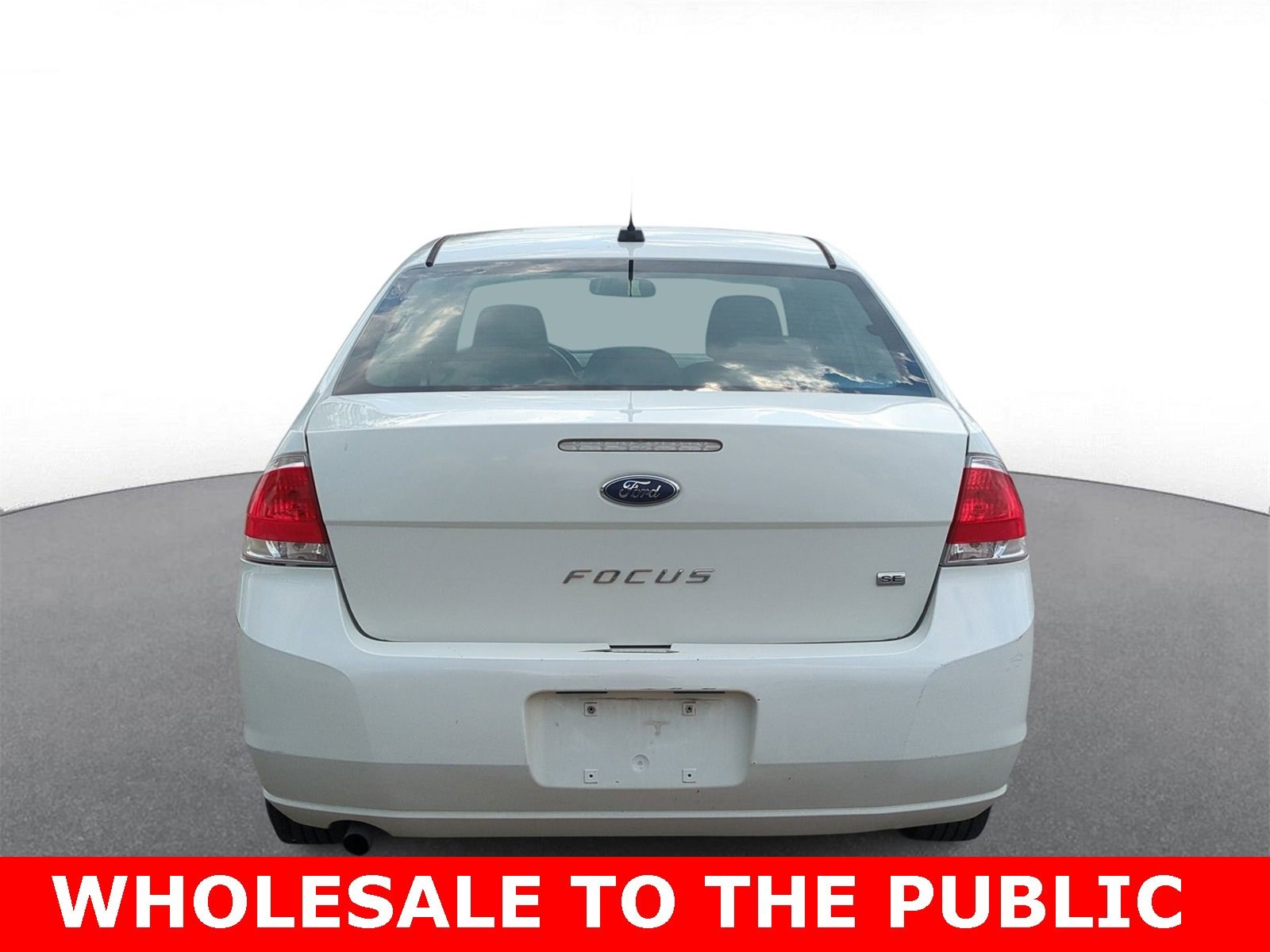 Thumbnail: 2010 Ford Focus - 7