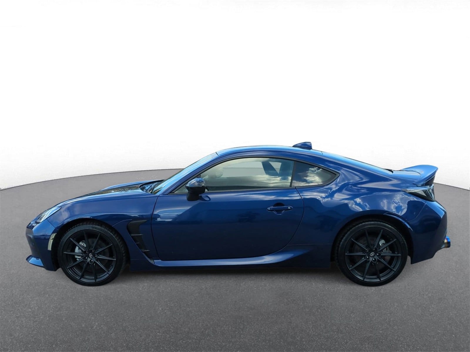 Thumbnail: 2023 Toyota GR86 - 5