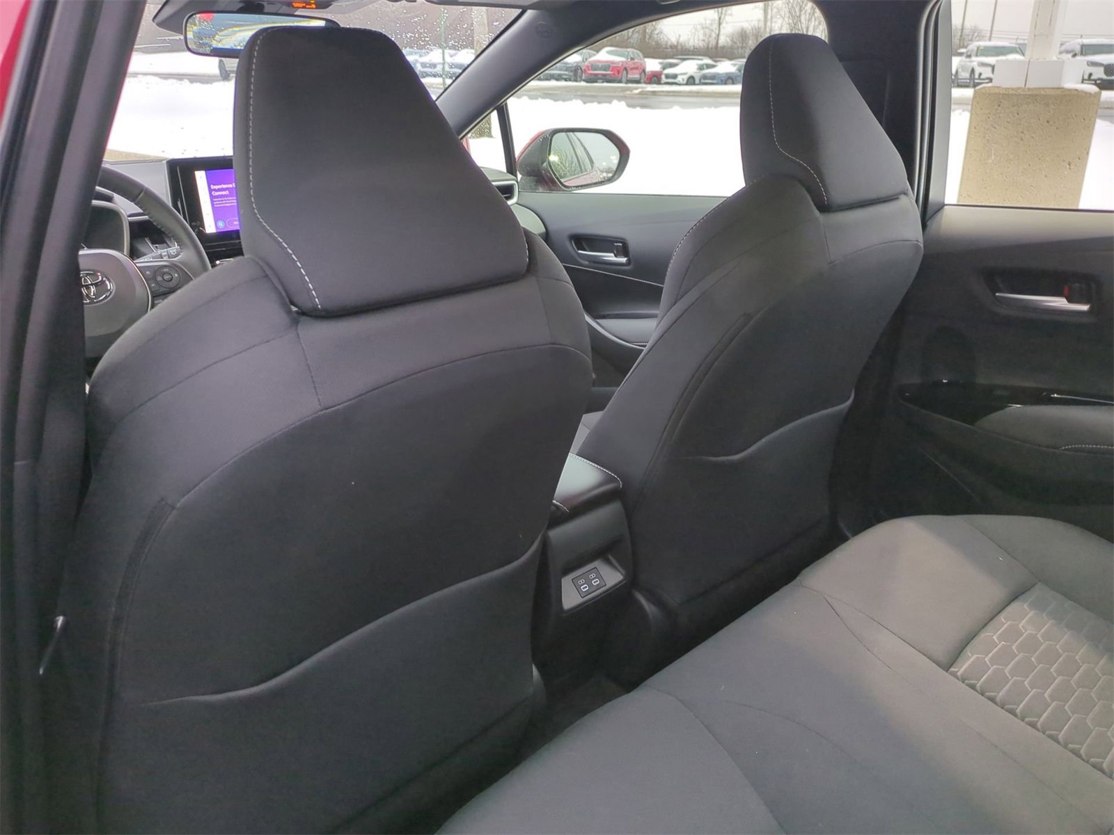 Thumbnail: 2025 Toyota Corolla - 18