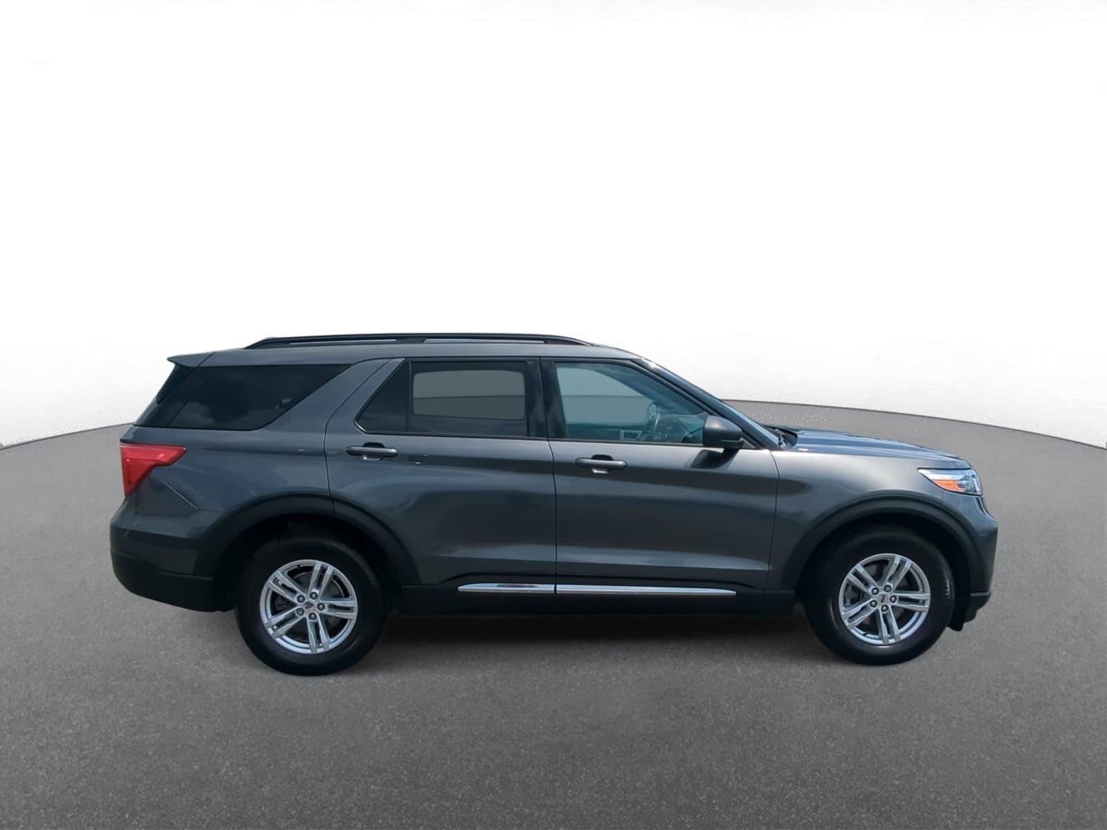 Thumbnail: 2020 Ford Explorer - 9