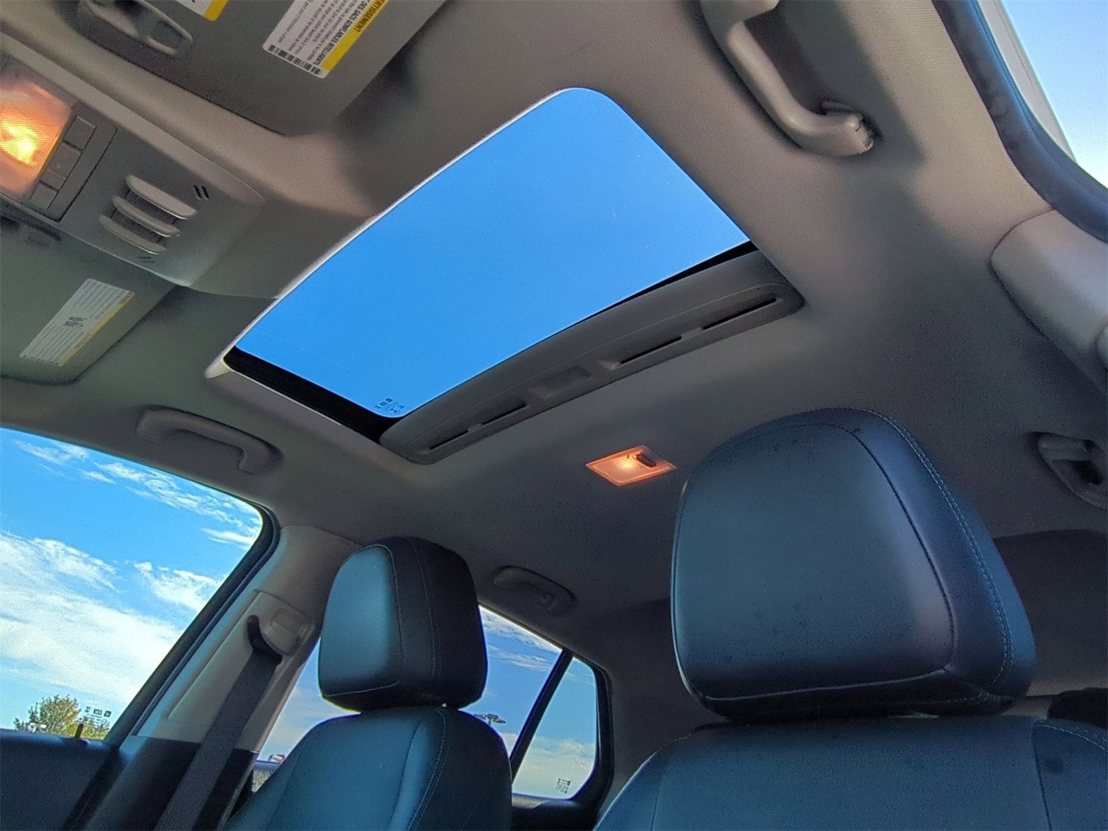 Thumbnail: 2016 Chevrolet Trax - 19