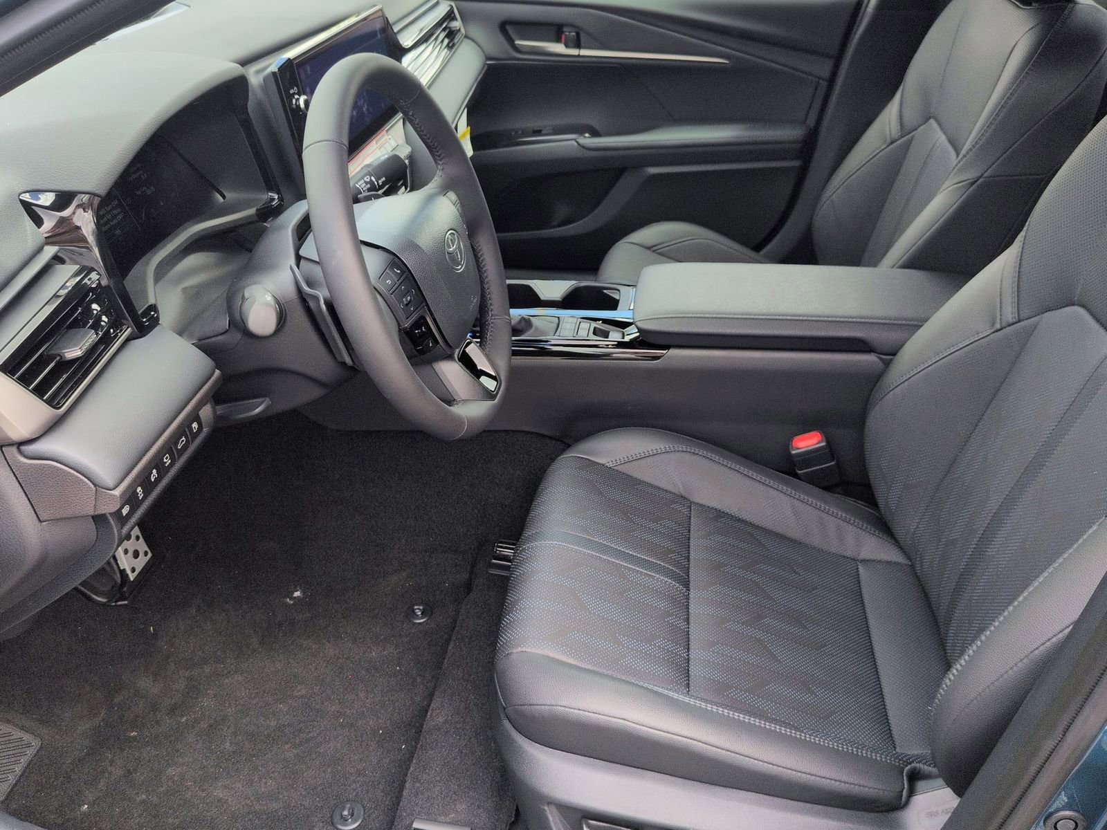 Thumbnail: 2026 Toyota Camry - 15