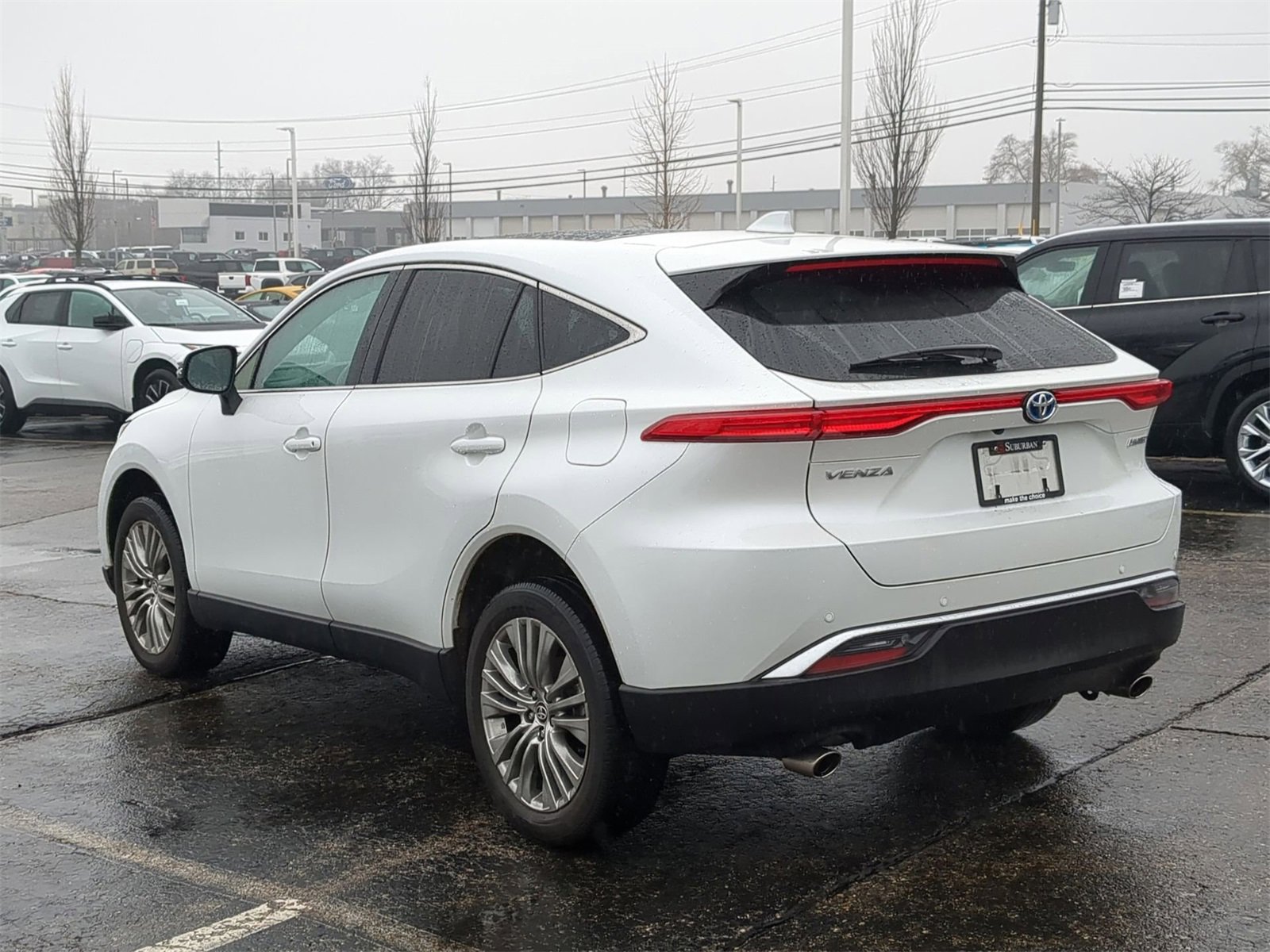 Thumbnail: 2024 Toyota Venza - 12