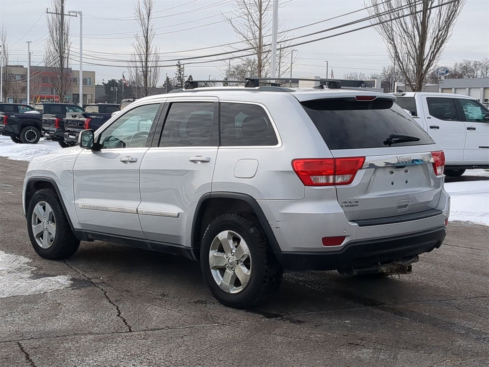 Thumbnail: 2011 Jeep Grand Cherokee - 12