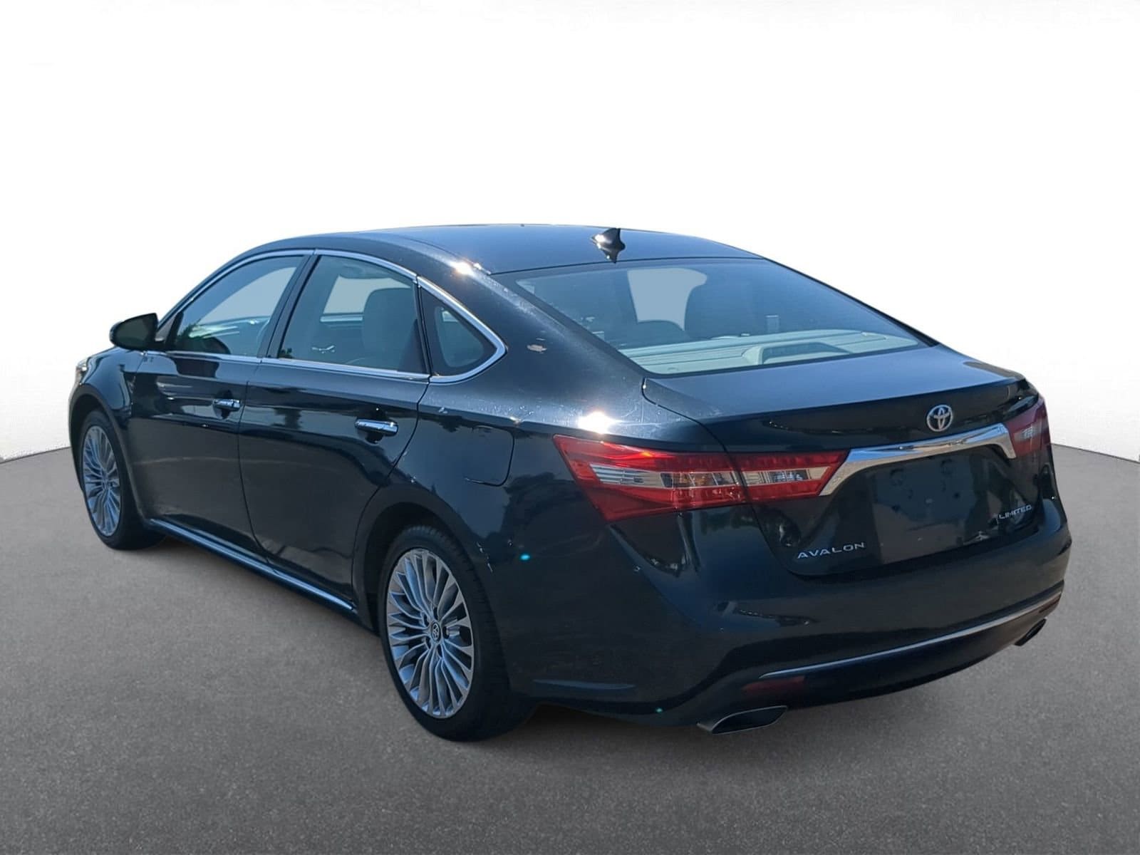 Thumbnail: 2017 Toyota Avalon - 6