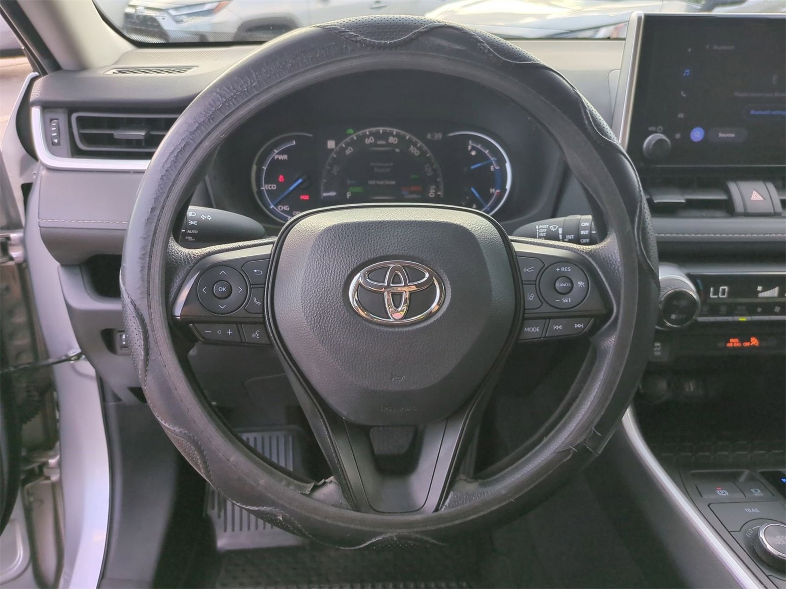 Thumbnail: 2024 Toyota RAV4 - 22