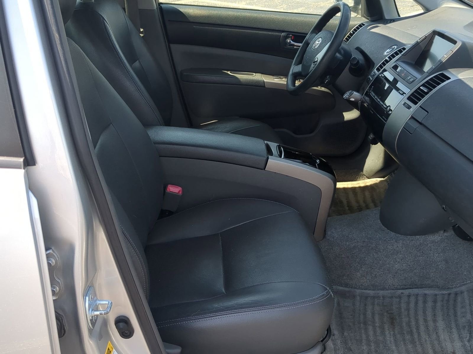 Thumbnail: 2008 Toyota Prius - 21