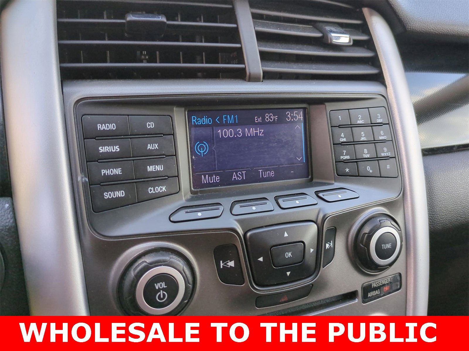 Thumbnail: 2013 Ford Edge - 27