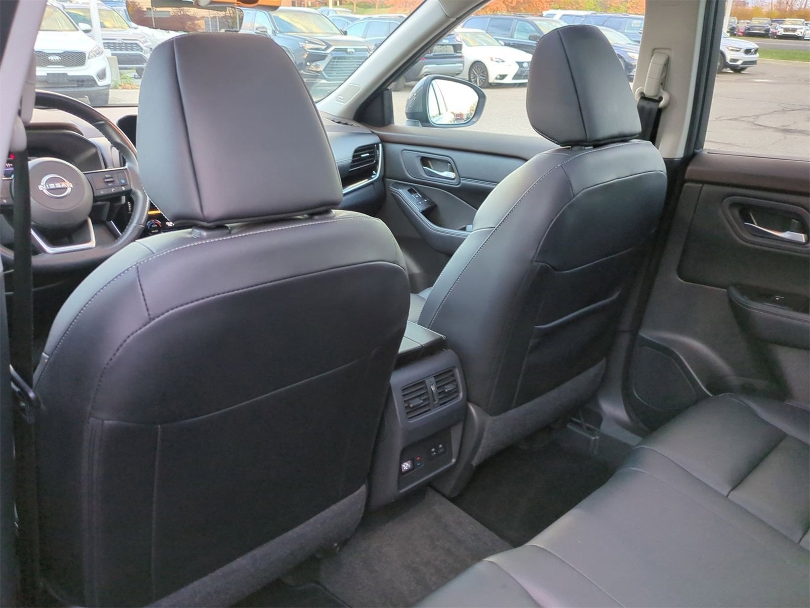 Thumbnail: 2023 Nissan Rogue - 17