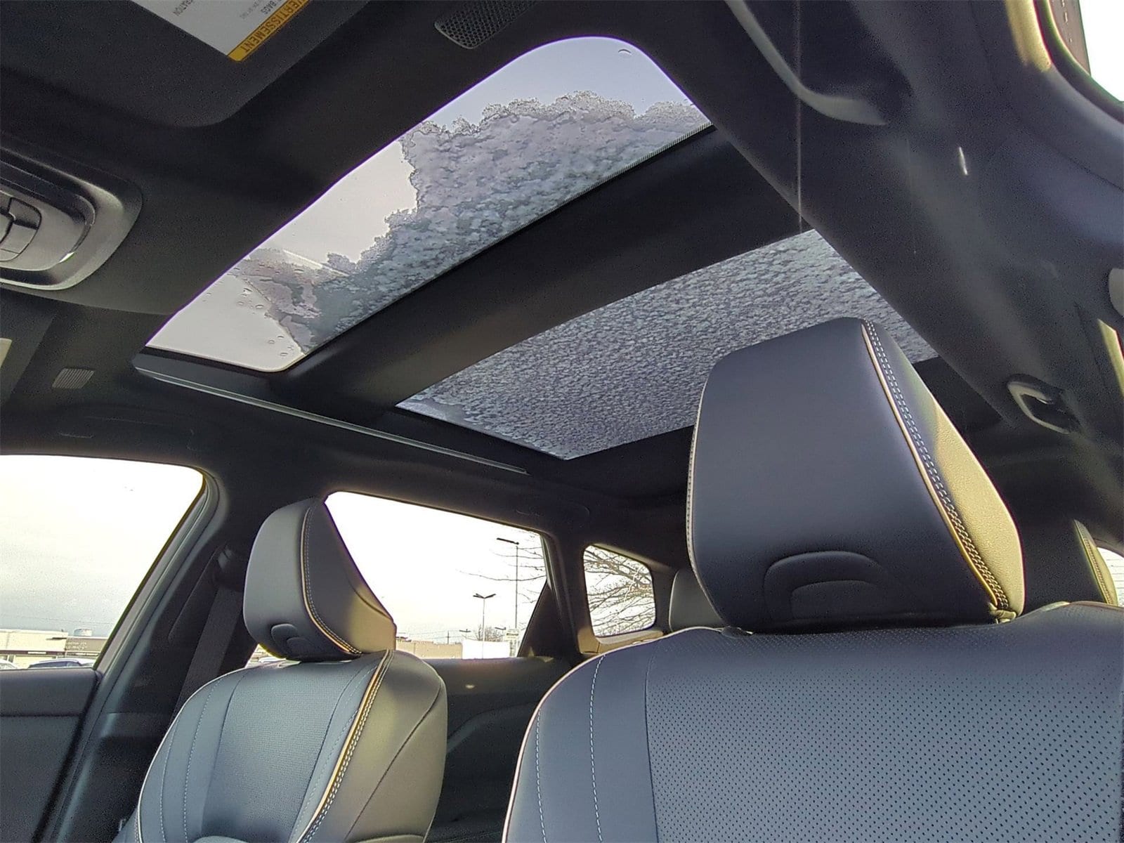 Thumbnail: 2025 Toyota Crown Signia - 18