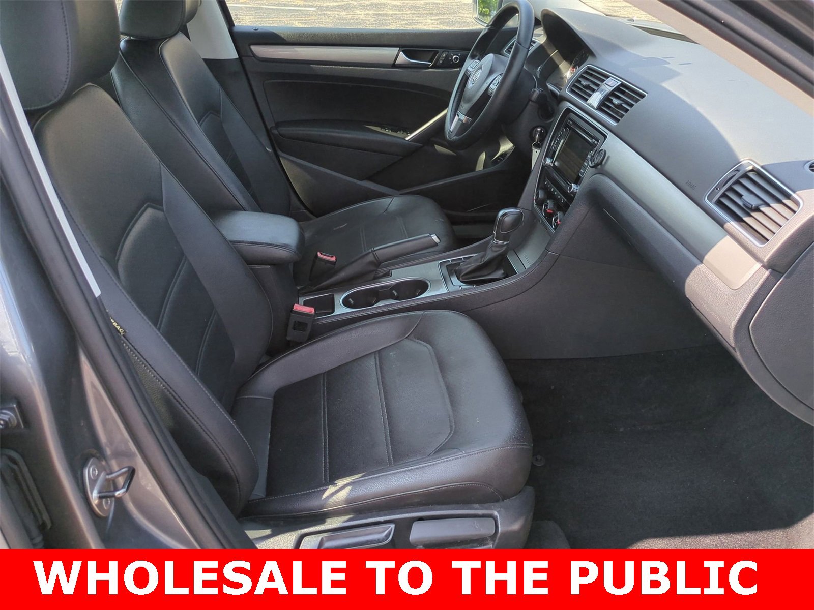 Thumbnail: 2014 Volkswagen Passat - 19