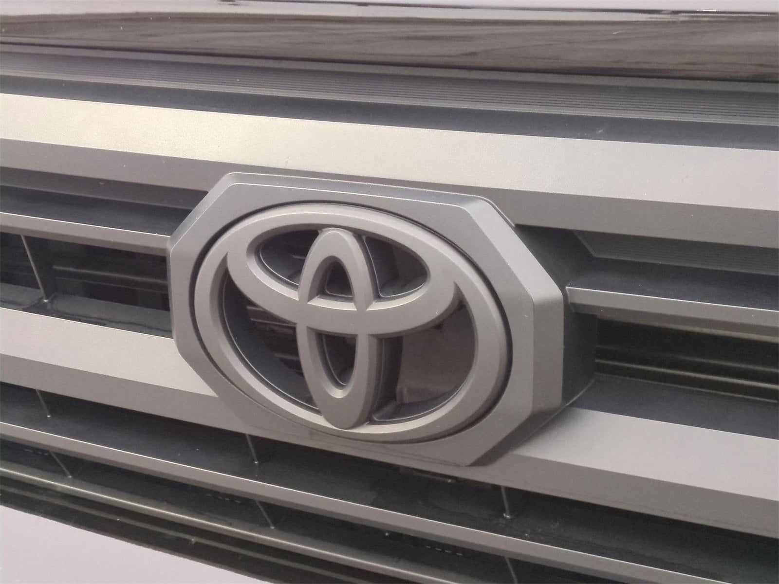 Thumbnail: 2024 Toyota Tacoma - 12