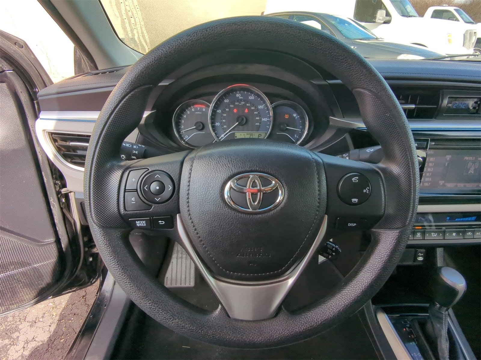 Thumbnail: 2014 Toyota Corolla - 29